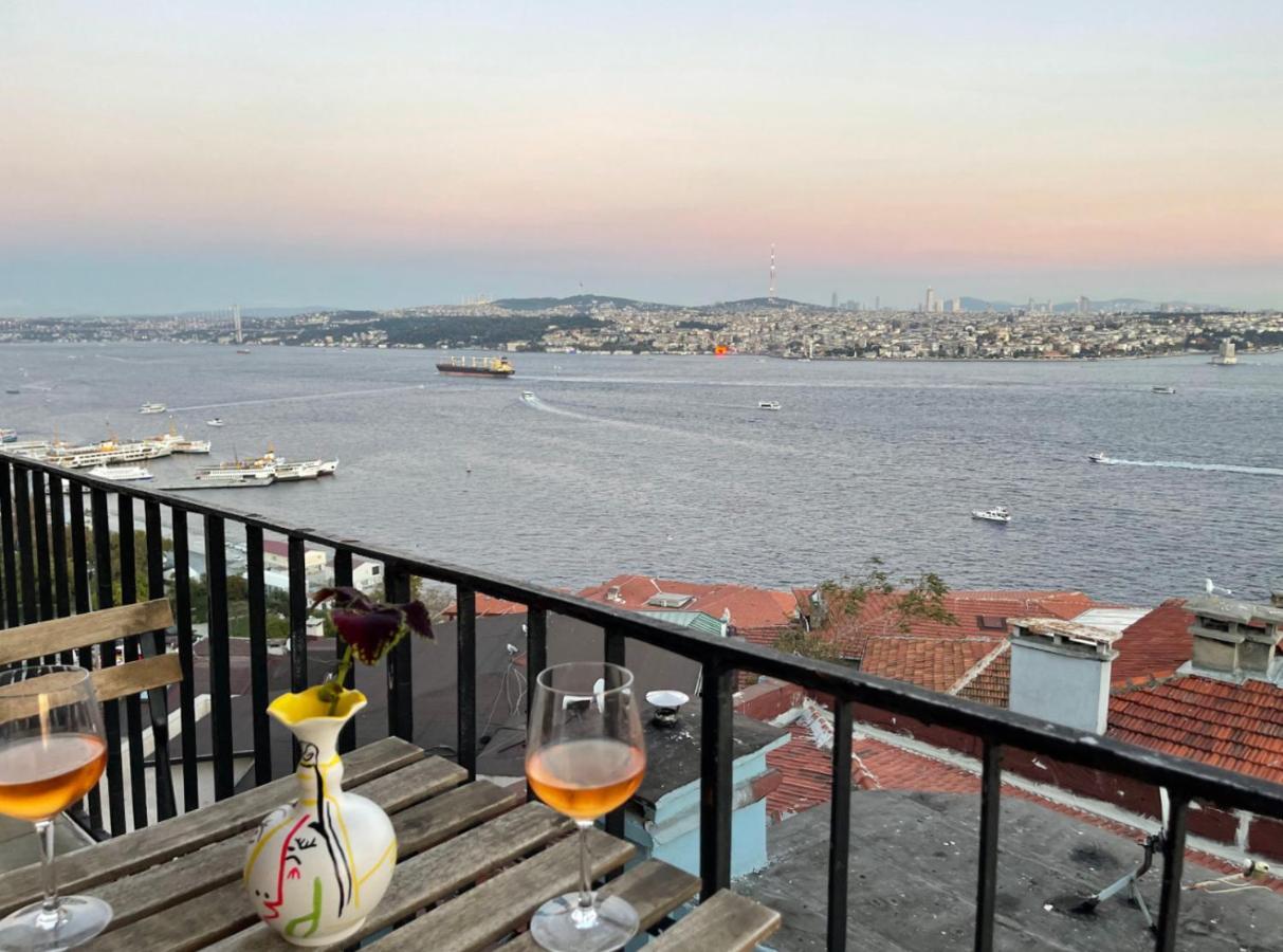 Апартаменты Art Loft , 270* Full Sea View In Cihangir Стамбул Экстерьер фото